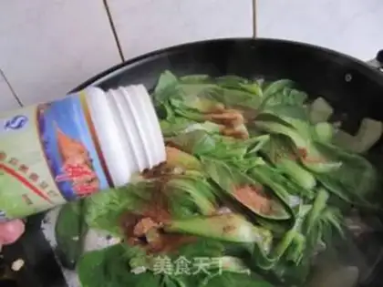 Make Porkball soup step 16