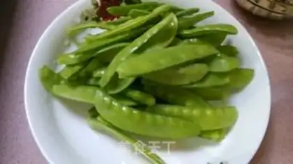 Make Dutch bean snails step 1