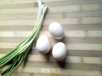 Make Onion eggs, lasagna step 0
