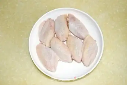 Make The fried chicken wings step 0