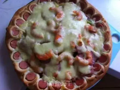 Make Pizza by the seafood flower step 18