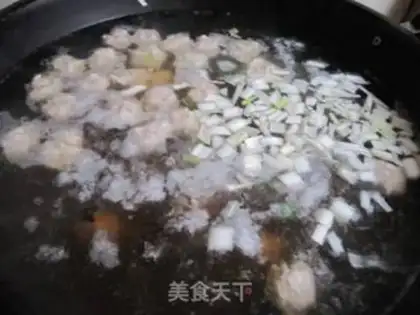 Make Spinach meatball soup step 5