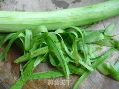 Make Garlic fan silk melon step 2