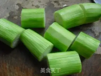 Make Garlic fan silk melon step 3