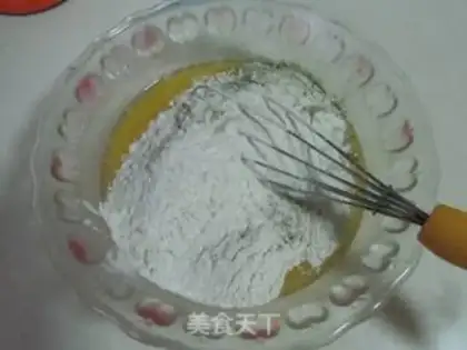 Make Rolling sugar cake step 3