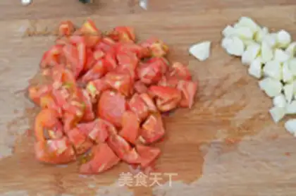 Make Garlic pasta step 1