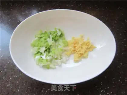 Make Pearceball soup step 1