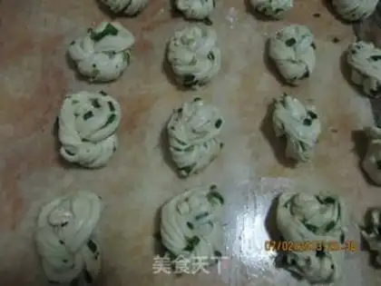 Make Onion rolls step 12