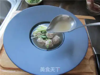 Make Pearceball soup step 12