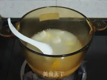 Make A fresh, light mountain corn bouquet soup step 7
