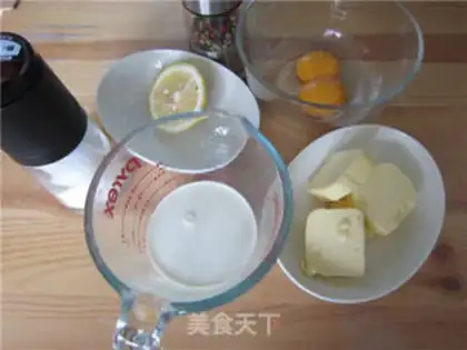 Make Dutch sauce step 0
