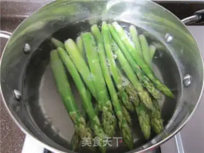 Make Dutch sauce step 13