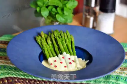 Make Dutch sauce step 16
