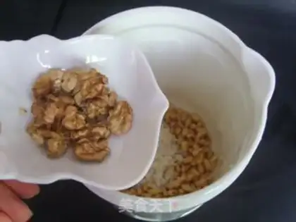 Make Peach oatmeal juice step 3