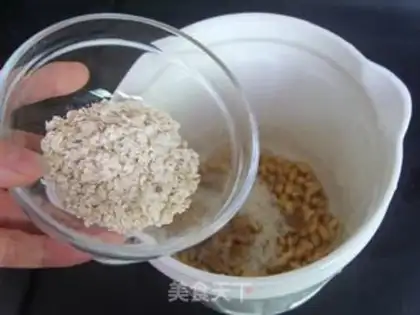 Make Peach oatmeal juice step 4