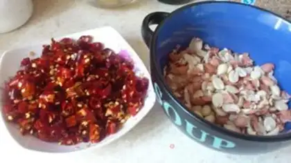 Make Homemade chili sauce step 6