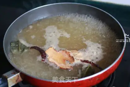 Make A salmon soup step 0