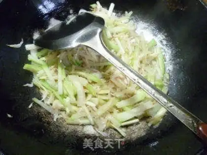Make Shrimp-shrimp-skin-sprouts step 10