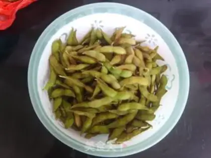 Make Salt-water beans step 1
