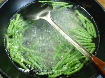 Make The oil bar with the beans step 5