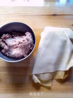 Make Northeast bacon roll step 0