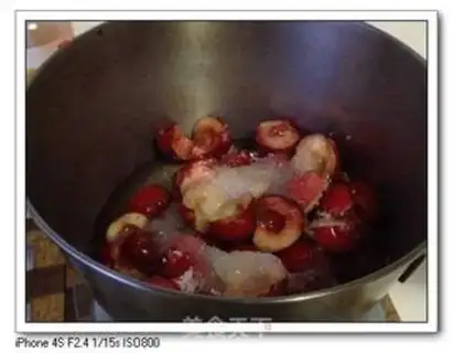 Make Cherry pie step 1