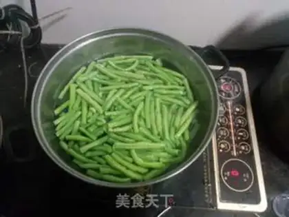 Make Five flowers and beans step 1