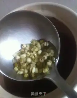 Make Green bean lily rice soup step 2
