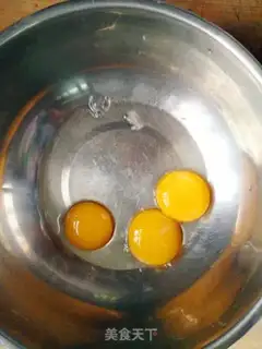 Make Egg yolk step 1