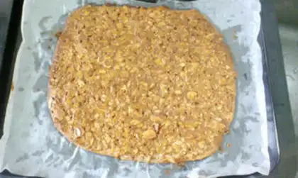 Make Caramel almonds step 9