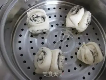 Make Black sesame butterflies step 9
