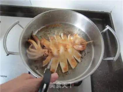 Make Han Feng fried squid step 5