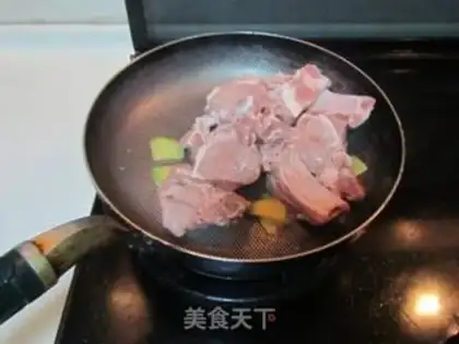 Make Bean tofu broccoli soup step 2