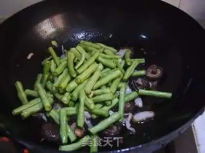 Make The bean noodles step 8