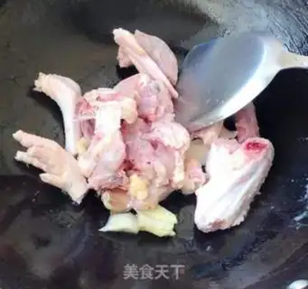 Make Onion wood fried chicken step 4