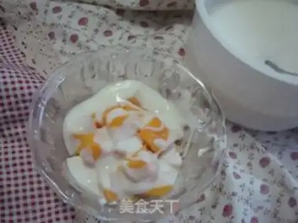 Make Homemade mango yogurt step 2