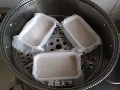 Make Old Beijing green bean cake step 11