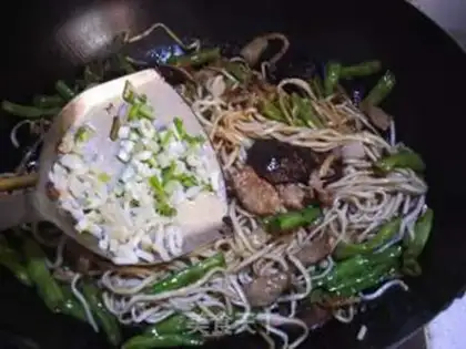 Make The bean noodles step 14