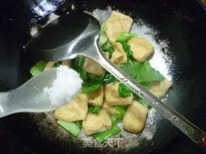 Make The greens make small oil step 5