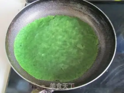 Make A spinach chicken roll step 11