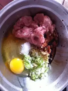 Make Pork omelet bun step 17