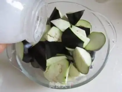 Make Soybeans fried oil step 0
