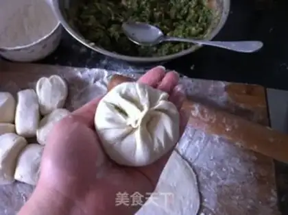Make Pork omelet bun step 24