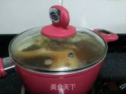 Make Onion hand tore chicken step 1