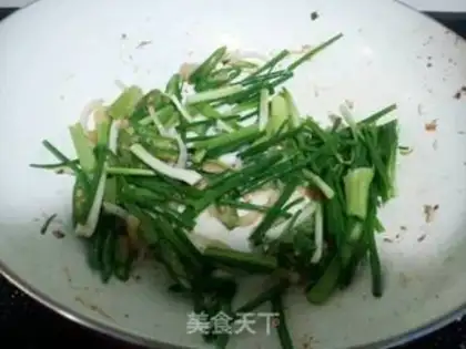 Make Onion hand tore chicken step 8