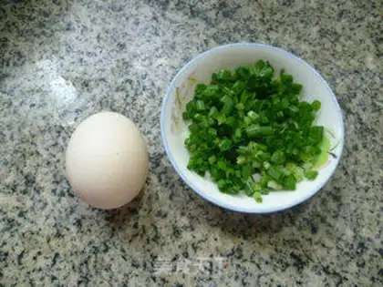 Make Onion egg pancake step 1