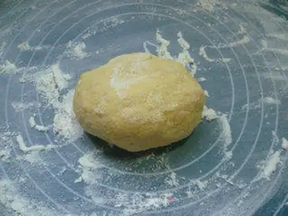 Make Onion egg pancake step 4