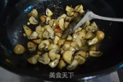 Make Cow Willow grass mushrooms step 6