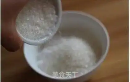 Make Tea and fruit powder step 1