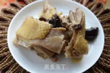 Make Black-mucked rooster step 12